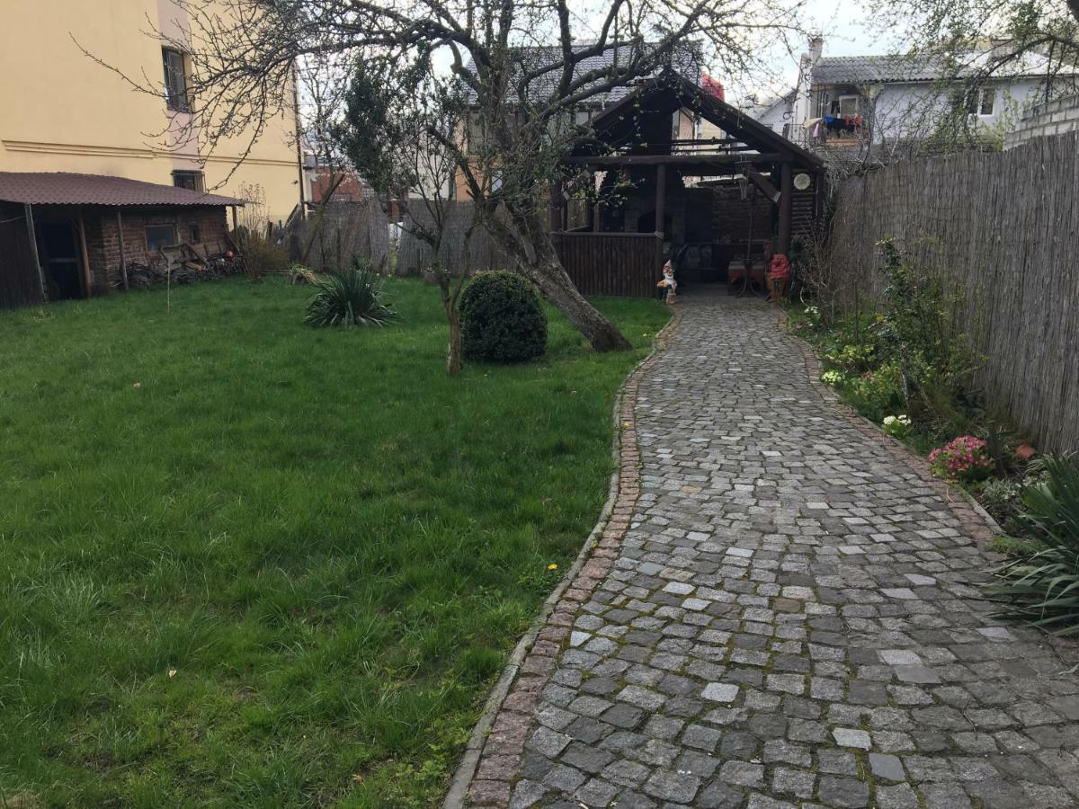 Hostel Villa Roma Lviv Luaran gambar